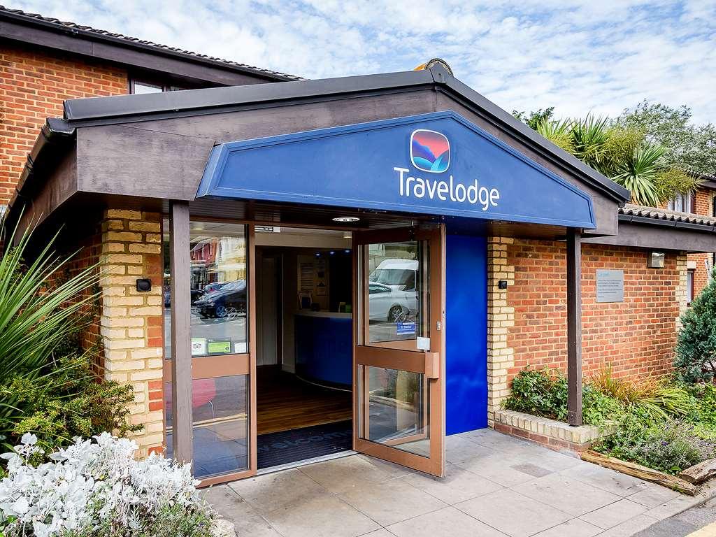 Travelodge London Wimbledon Morden Morden (Greater London) Exterior photo