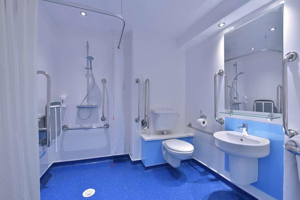 Travelodge London Wimbledon Morden Morden (Greater London) Room photo
