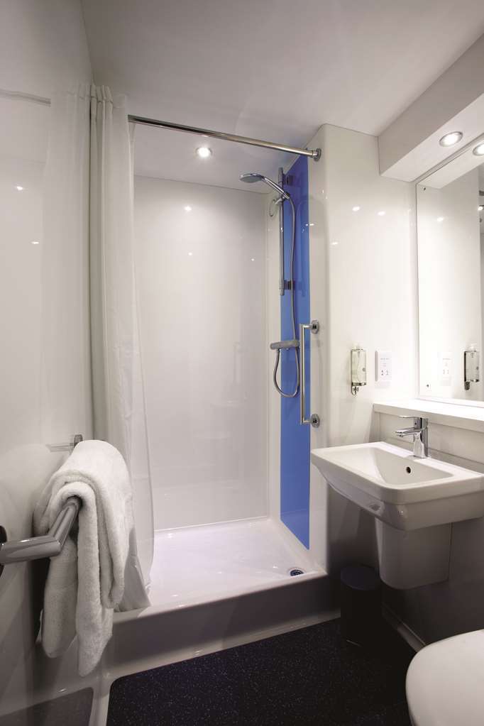 Travelodge London Wimbledon Morden Morden (Greater London) Room photo